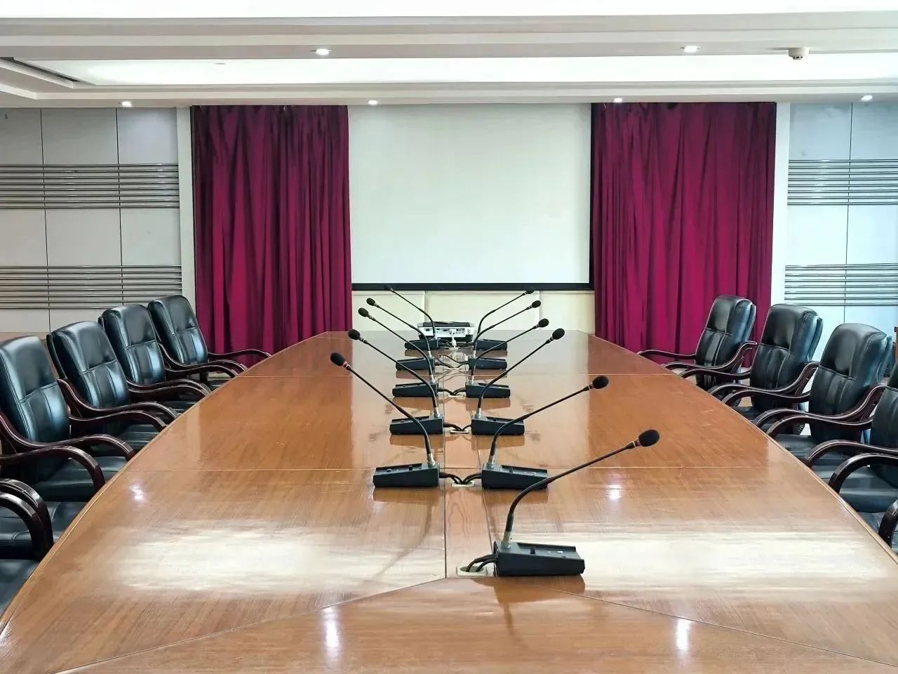 77779193永利集团